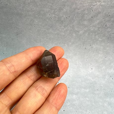 【ガウリシャンカール産】天然ヒマラヤスモーキークォーツ/GauriShankar Himalayan Smoky Quartz