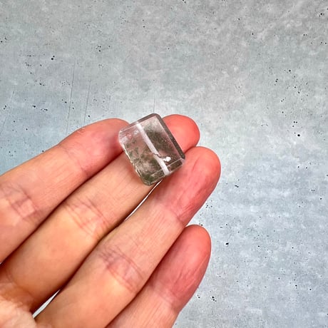 【ガネッシュヒマール産】天然ヒマラヤ水晶"手磨き加工"スクエアビーズ⑫/Ganesh Himal  Himalayan Quartz Square Beads