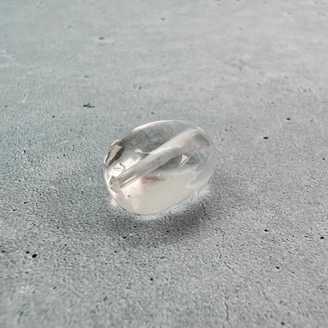 【カイラス産】天然ヒマラヤ水晶タンブル型ビーズ⑧/Kailash Himalayan Quartz Tumble Beads