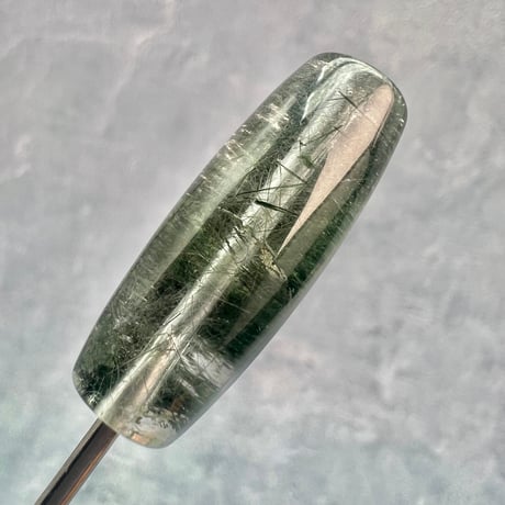 【ガネッシュヒマール産】クローライト&アクチノライトイン天然ヒマラヤ水晶樽型ビーズ③/Ganesh Himal Chlorite&Actinorite in Quartz barrel beads