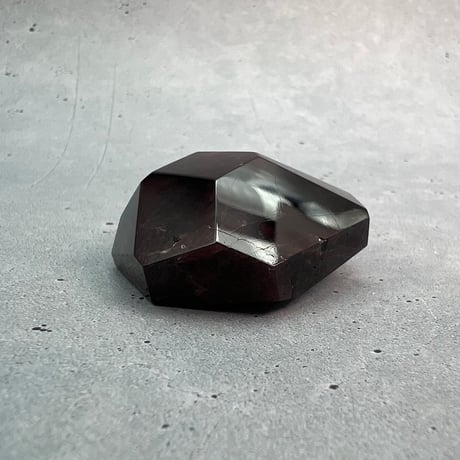 ネパール産【天然ヒマラヤ ガーネット】(フリーカット)⑤/Nepal🇳🇵Himalayan Garnet