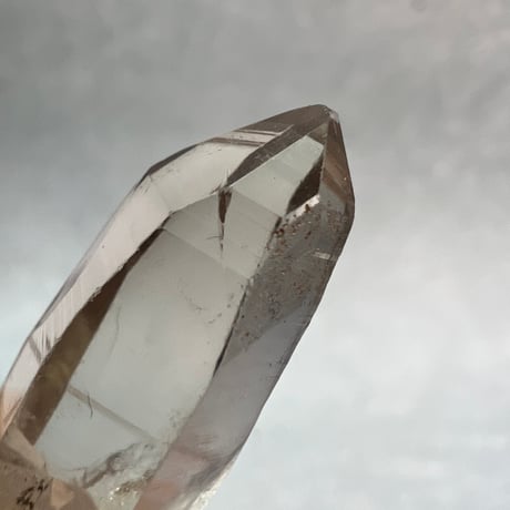 【ガウリシャンカール産】天然ヒマラヤスモーキークォーツ革紐ペンダント⑦/GauriShankar Himalayan Smoky Quartz Pendant