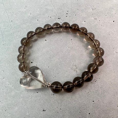 【ガウリシャンカール産】天然ヒマラヤスモーキークォーツ"ハート"デザインブレスレット/GauriShankar Himalayan Smoky Quartz "Heart"