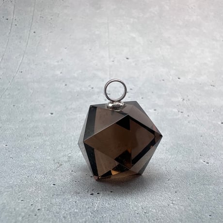 【ガウリシャンカール産】天然ヒマラヤ水晶"手磨き加工"イコサヘドロン"ペンダントトップ③/GauriShankar Himalayan Quartz "Icosahedron"Pendant Top