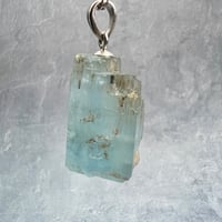 ネパール🇳🇵サンクワサバ産【ヒマラヤアクアマリン】ペンダントトップ/Nepal Sankhuwasabha Himalayan Aquamarine Pendant Top