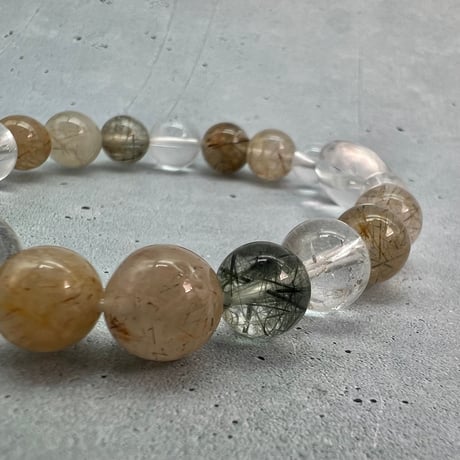 【デザインブレスレット】ガネッシュヒマール産×カイラス産天然ヒマラヤ水晶/Ganesh Himal×Kailash Himalayan Quartz