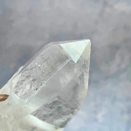 【カイラス産】天然ヒマラヤ水晶革紐付きペンダント⑪/Kailash Himalayan Quartz Pendant