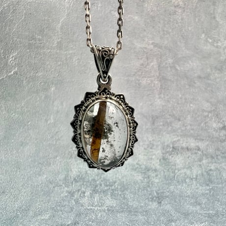 【ガネッシュヒマール産】バイトタイト&クローライトイン天然ヒマラヤ水晶シルバー925ペンダントトップ/Ganesh Himal Botite&Chlorite in  Pendant Top