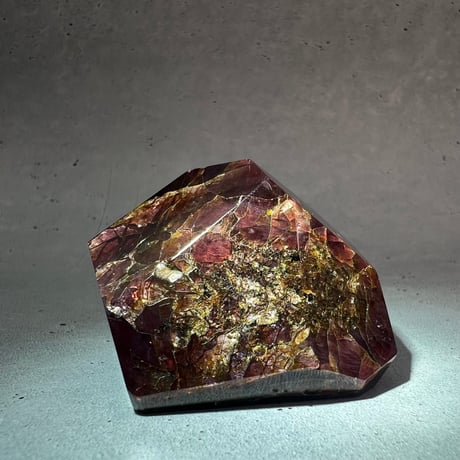ネパール産【天然ヒマラヤ ガーネット】(フリーカット)③/Nepal🇳🇵Himalayan Garnet