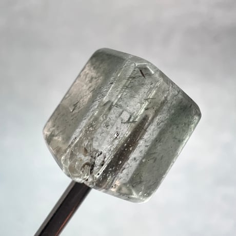 【ガネッシュヒマール産】天然ヒマラヤ水晶"手磨き加工"スクエアビーズ⑭/Ganesh Himal  Himalayan Quartz Square Beads
