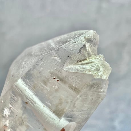 【カイラス産】天然ヒマラヤ水晶革紐付きペンダント⑥/Kailash Himalayan Quartz Pendant