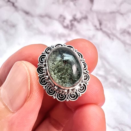 【ガネッシュヒマール産】クローライトイン天然ヒマラヤ水晶S/V925リング/Ganesh Himal Chlorite in Himalayan Quartz S/V925 Ring