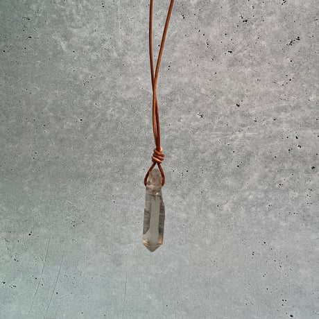 【ガウリシャンカール産】天然ヒマラヤスモーキークォーツ革紐ペンダント⑨/GauriShankar Himalayan Smoky Quartz Pendant