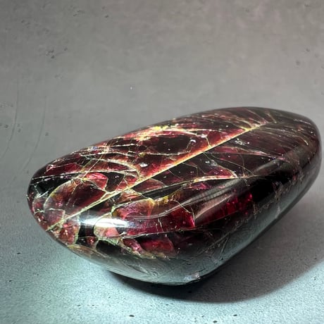 ネパール産【天然ヒマラヤ ガーネット】(フリーフォーム)②/Nepal🇳🇵Himalayan Garnet