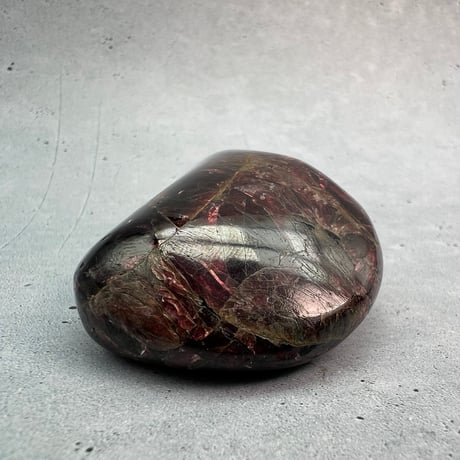 ネパール産【天然ヒマラヤ ガーネット】(フリーフォーム)②/Nepal🇳🇵Himalayan Garnet