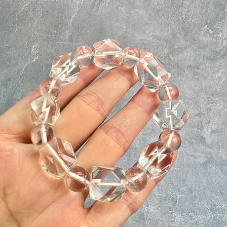 【カイラス産】"手磨き"天然ヒマラヤ水晶デザインブレスレット/Kailash Himalayan Quartz Design Bracelet