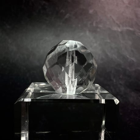 【カイラス産】天然ヒマラヤ水晶多面カットラウンドビーズ②/Kailash Himalayan Quartz Multi Cut Round Beads