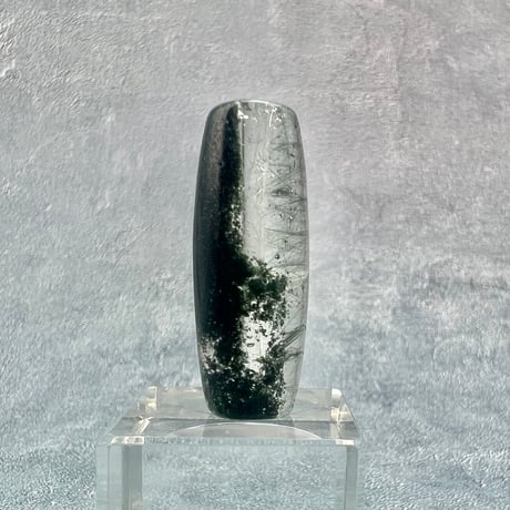 【ガネッシュヒマール産】クローライト&アクチノライトイン天然ヒマラヤ水晶樽型ビーズ③/Ganesh Himal Chlorite&Actinorite in Quartz barrel beads