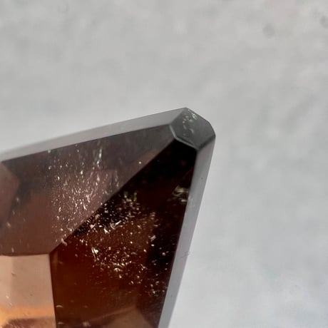 【ガウリシャンカール産】天然ヒマラヤスモーキークォーツ ファセットカットペンダントトップ/GauriShankar Smoky Quartz Facet Cut Pendant Top