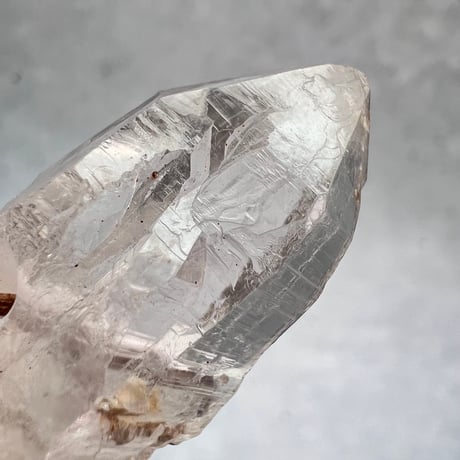 【カイラス産】天然ヒマラヤ水晶革紐付きペンダント⑨/Kailash Himalayan Quartz Pendant