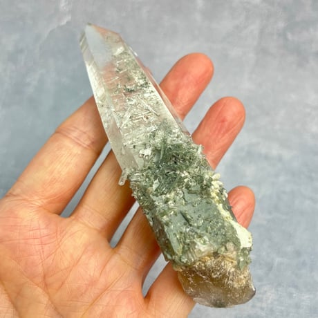 【ガネッシュヒマール産】クローライト&アクチノライトイン天然ヒマラヤ水晶/Ganesh Himal Chlorite&Actinorite in Himalayan Quartz