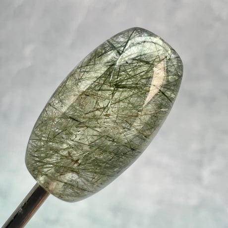 【ガネッシュヒマール産】アクチノライトイン天然ヒマラヤ水晶 樽型ビーズ⑥/Ganesh Himal Actinolite in Himalayan Quartz barrel beads