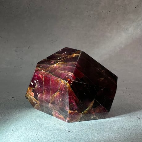 ネパール産【天然ヒマラヤ ガーネット】(フリーカット)③/Nepal🇳🇵Himalayan Garnet