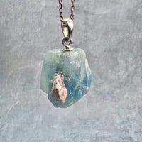 ネパール🇳🇵サンクワサバ産【ヒマラヤアクアマリン】ペンダントトップ/Nepal Sankhuwasabha Himalayan Aquamarine Pendant Top