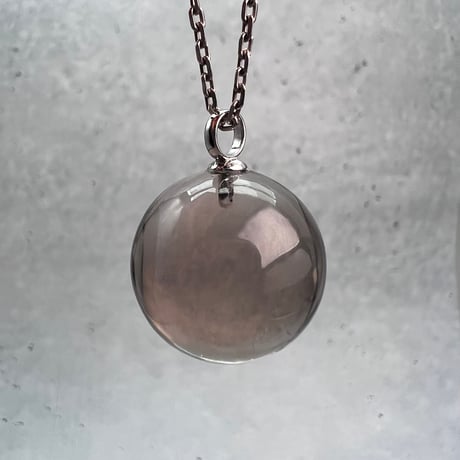 【ガウリシャンカール産】天然ヒマラヤスモーキークォーツスフィアペンダントトップ①/GauriShankar Himalayan Smoky Quartz Sphere Pendant Top