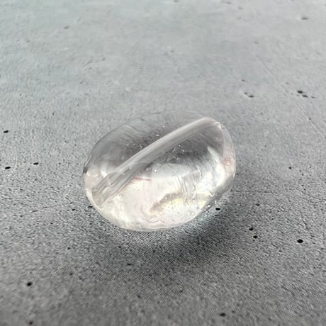 【カイラス産】天然ヒマラヤ水晶タンブル型ビーズ⑨/Kailash Himalayan Quartz Tumble Beads