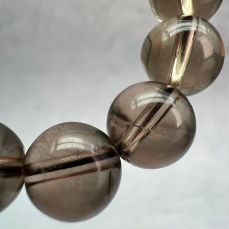 【ガウリシャンカール産】天然ヒマラヤスモーキークォーツ"ハート"デザインブレスレット/GauriShankar Himalayan Smoky Quartz "Heart"