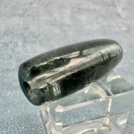 【ガネッシュヒマール産】クローライト&アクチノライトイン天然ヒマラヤ水晶樽型ビーズ③/Ganesh Himal Chlorite&Actinorite in Quartz barrel beads