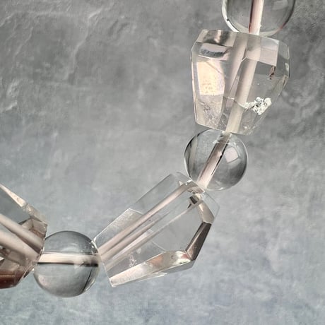 【カイラス産】"手磨き"天然ヒマラヤ水晶デザインブレスレット/Kailash Himalayan Quartz Design Bracelet