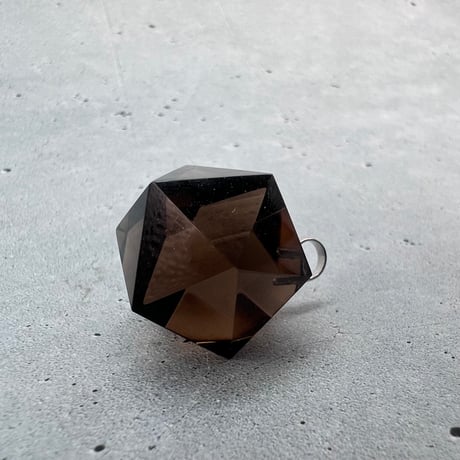 【ガウリシャンカール産】天然ヒマラヤ水晶"手磨き加工"イコサヘドロン"ペンダントトップ③/GauriShankar Himalayan Quartz "Icosahedron"Pendant Top