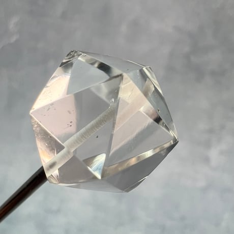 【ガネッシュヒマール産】天然ヒマラヤ水晶"手磨き加工"イコサヘドロン"ビーズ  Ganesh Himal Himalayan Quartz "Icosahedron"beads