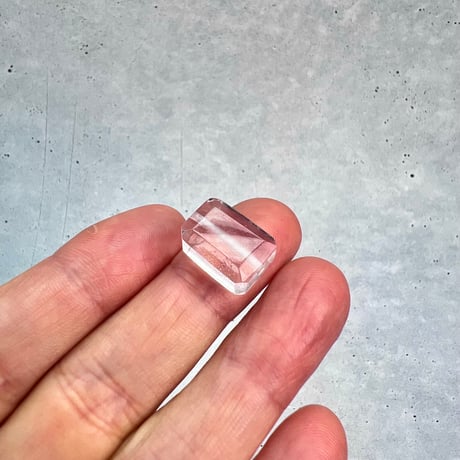 【ガネッシュヒマール産】天然ヒマラヤ水晶"手磨き加工"スクエアビーズ④/Ganesh Himal  Himalayan Quartz Square Beads