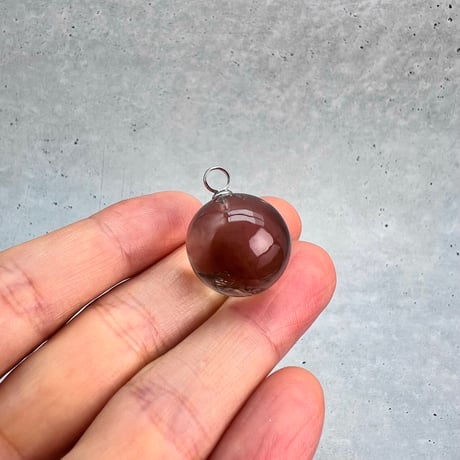 【ガウリシャンカール産】天然ヒマラヤスモーキークォーツスフィアペンダントトップ②/GauriShankar Himalayan Smoky Quartz Sphere Pendant Top