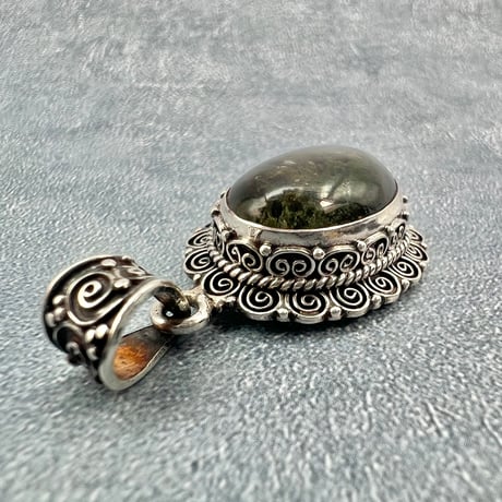 【ガネッシュヒマール産】クローライトイン天然ヒマラヤ水晶シルバー925ペンダントトップ/Ganesh Himal Chlorite in Himalayan Quartz Pendant Top