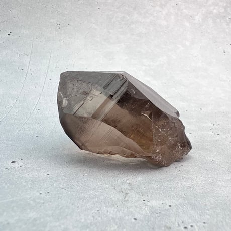 【ガウリシャンカール産】天然ヒマラヤスモーキークォーツ/GauriShankar Himalayan Smoky Quartz