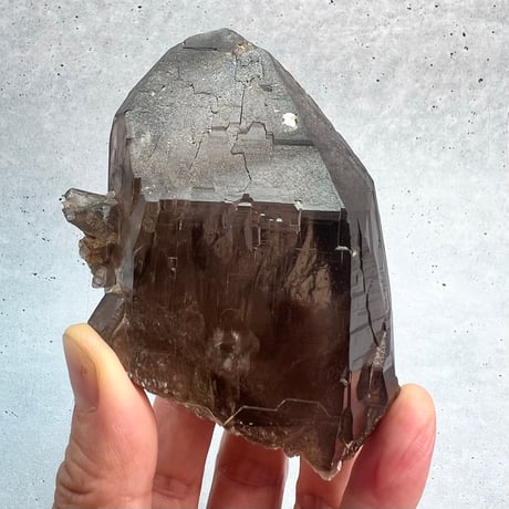 【ガウリシャンカール産】天然ヒマラヤスモーキークォーツ/GauriShankar Himalayan Smoky Quartz