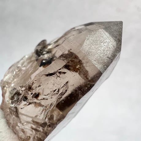 【ガウリシャンカール産】天然ヒマラヤスモーキークォーツ/GauriShankar Himalayan Smoky Quartz