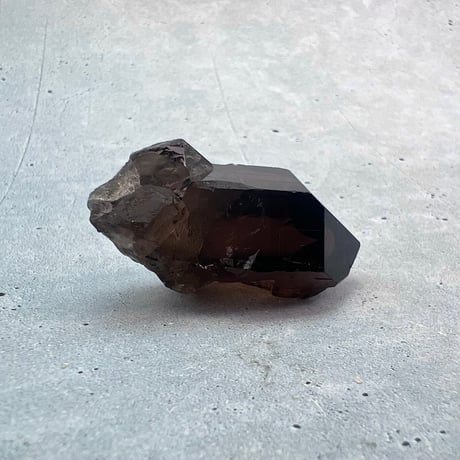 【ガウリシャンカール産】天然ヒマラヤスモーキークォーツ/GauriShankar Himalayan Smoky Quartz