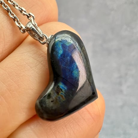 フィンランド産【スペクトロライト】ハートペンダントトップ②/Finland【Spectrolite】Heart Pendant Top