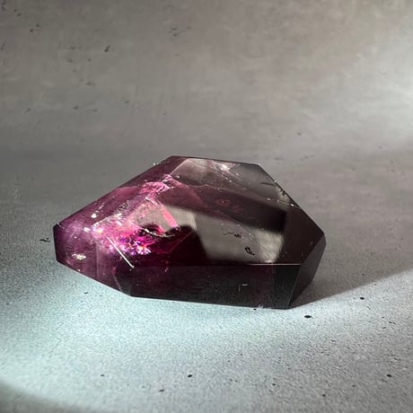 ネパール産【天然ヒマラヤ ガーネット】(フリーカット)⑤/Nepal🇳🇵Himalayan Garnet