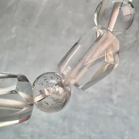 【カイラス産】"手磨き"天然ヒマラヤ水晶デザインブレスレット/Kailash Himalayan Quartz Design Bracelet