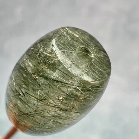 【ガネッシュヒマール産】アクチノライトイン天然ヒマラヤ水晶 樽型ビーズ⑥/Ganesh Himal Actinolite in Himalayan Quartz barrel beads