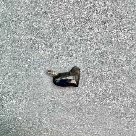 フィンランド産【スペクトロライト】ハートペンダントトップ②/Finland【Spectrolite】Heart Pendant Top