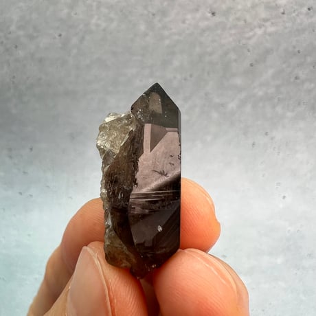 【ガウリシャンカール産】天然ヒマラヤスモーキークォーツ/GauriShankar Himalayan Smoky Quartz