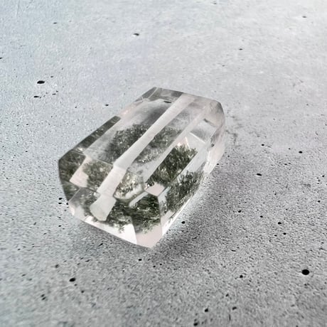 【ガネッシュヒマール産】天然ヒマラヤ水晶"手磨き加工"スクエアビーズ⑪/Ganesh Himal  Himalayan Quartz Square Beads