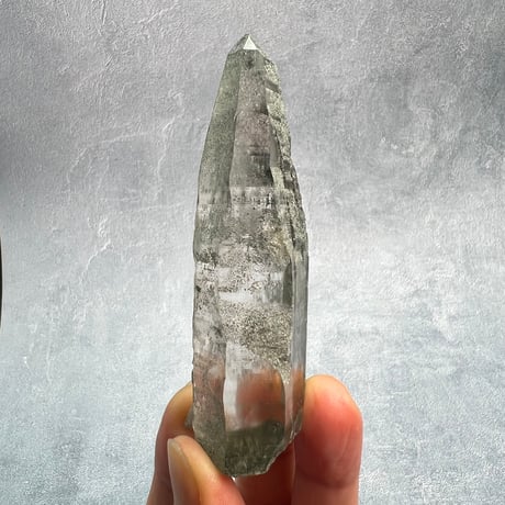 【ガネッシュヒマール産】クローライトイン天然ヒマラヤ水晶/GaneshHimal Chlorite in Himalayan Quartz